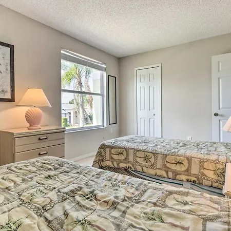 Spacious Home With Pool Less Than 5 Mi To Disney World